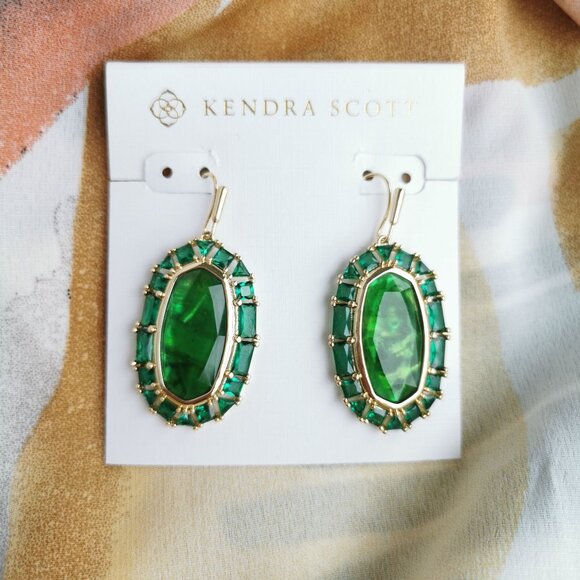 Kendra Scott - Elle - Gold Kelly Green Crystal Frame Earrings - Picture 1 of 3